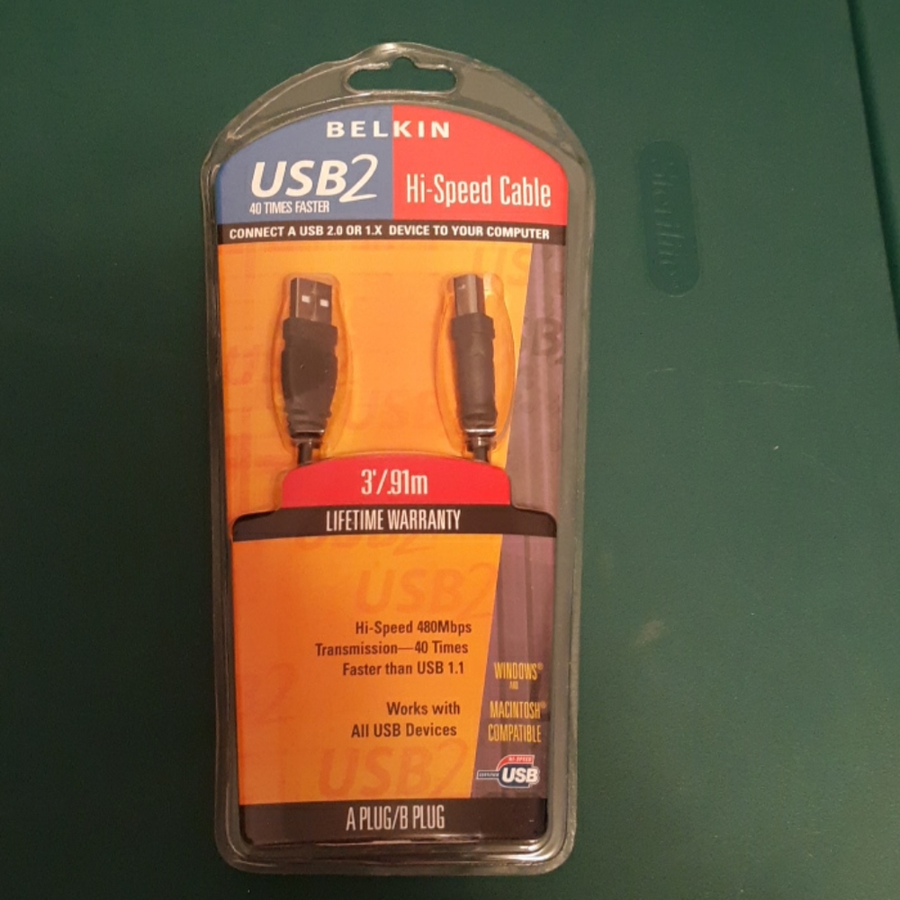 New Belkin USB 2 Hi-speed cable A plug/B plug